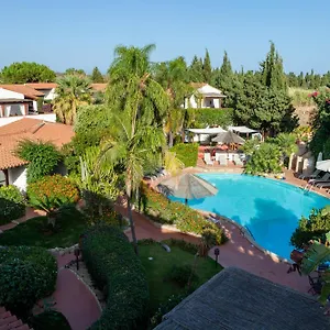 Отель Nora Club, Пула
